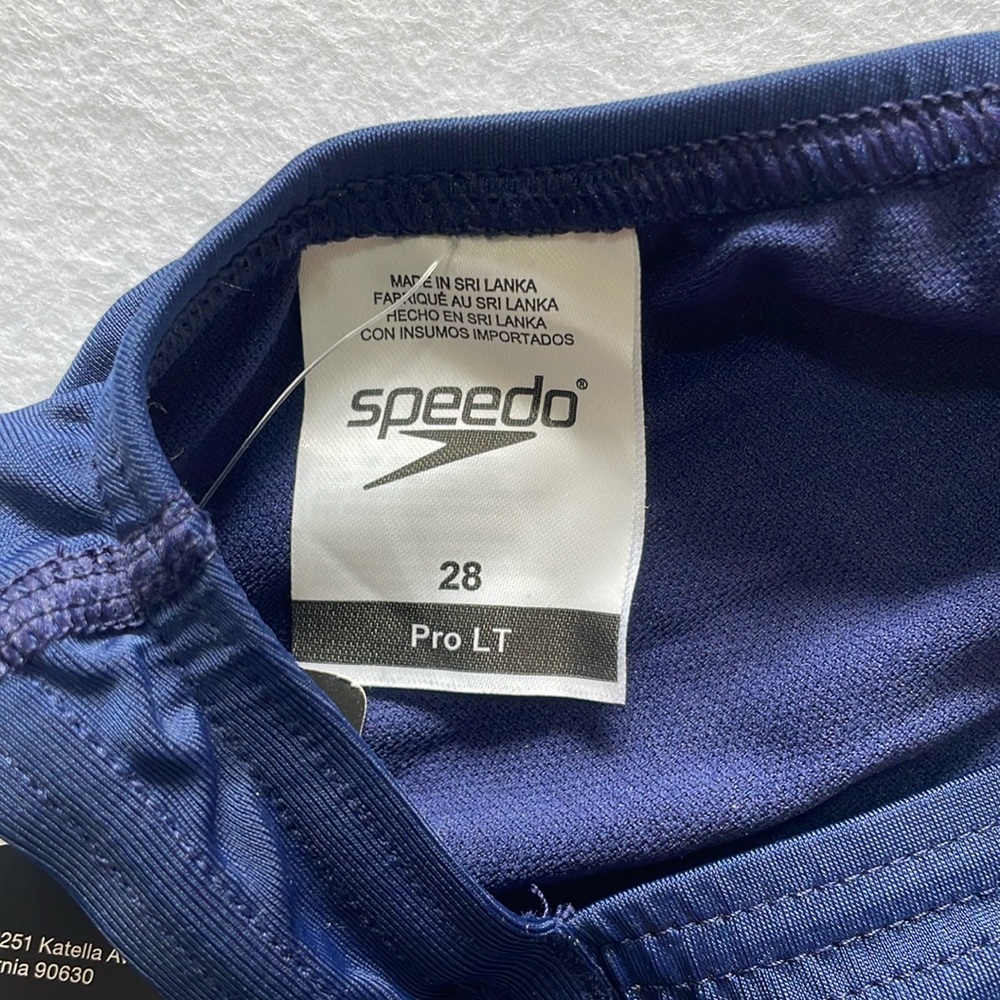 NWT Speedo Swimsuit - Picture 2 of 8
